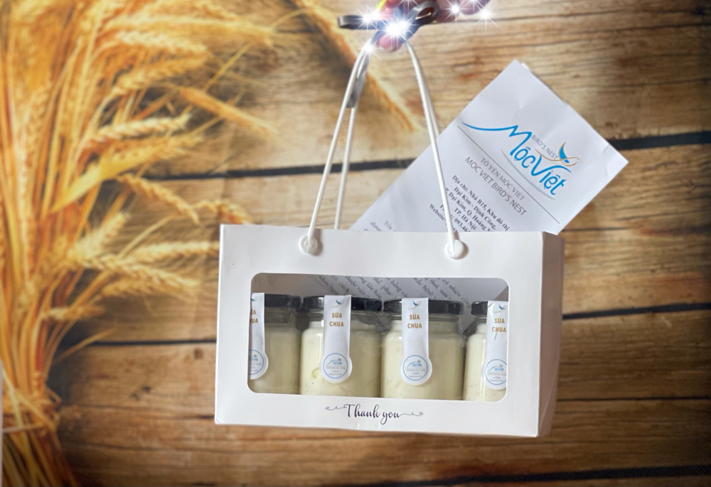 Hộp quà biếu đóng gói yến sào Mộc Việt