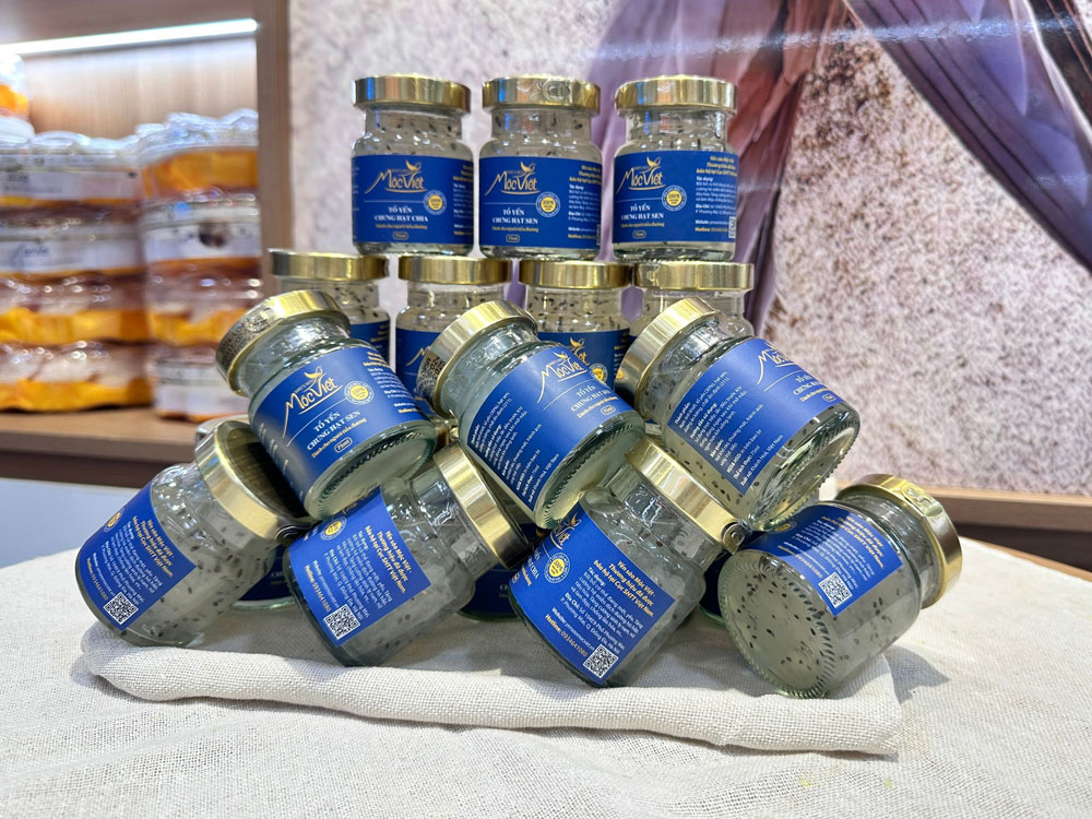 Tổ yến chưng hạt chia 75ml-140ml